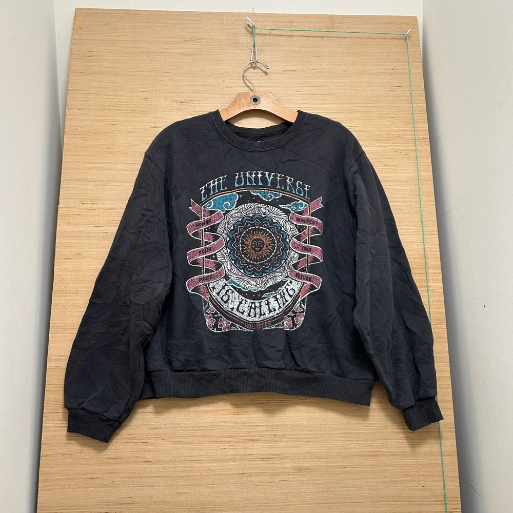Hollister The Universe Is Calling Celestial Graphic Sweatshirt Washed Black‎ M